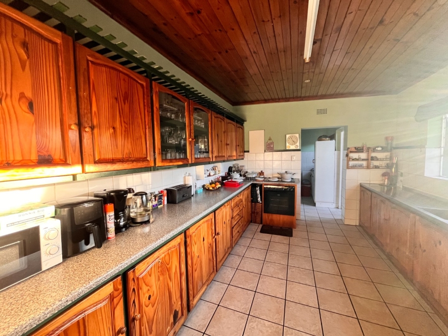 4 Bedroom Property for Sale in C Place Eastern Cape